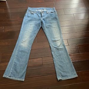 Levi’s Skinny Boot 8/29 medium wash